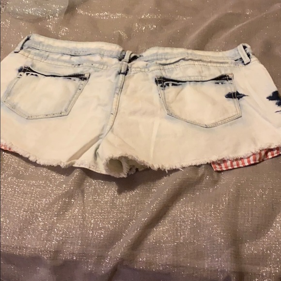 New - Picture 2 of 2